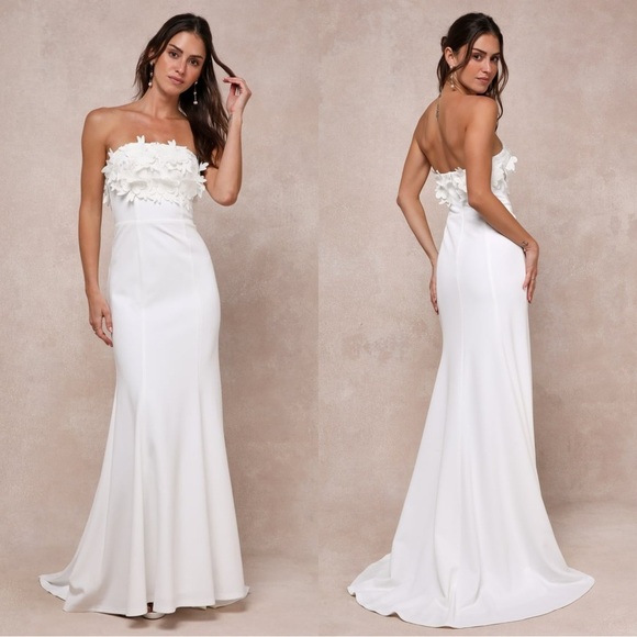 NWOT Lulus Love Garden‎ Ivory 3D Floral Embroidered Strapless Maxi Dress - Picture 1 of 6